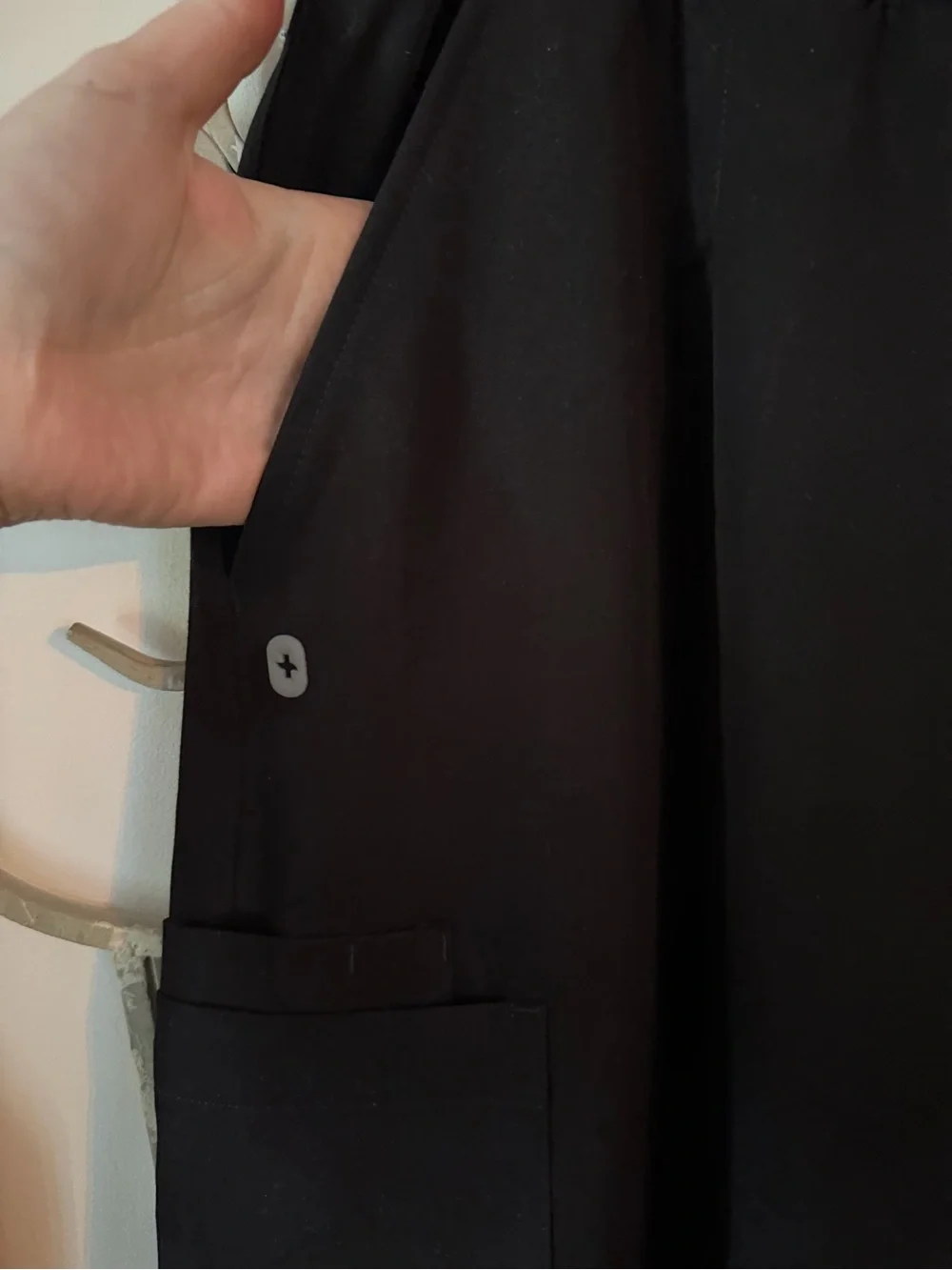[NWT] Figs Shelby Ultra High- Rise Wide Leg Scrub Pant Size Medium Tall